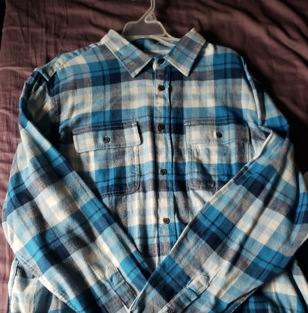 Old navy size XL blue flannel shirt